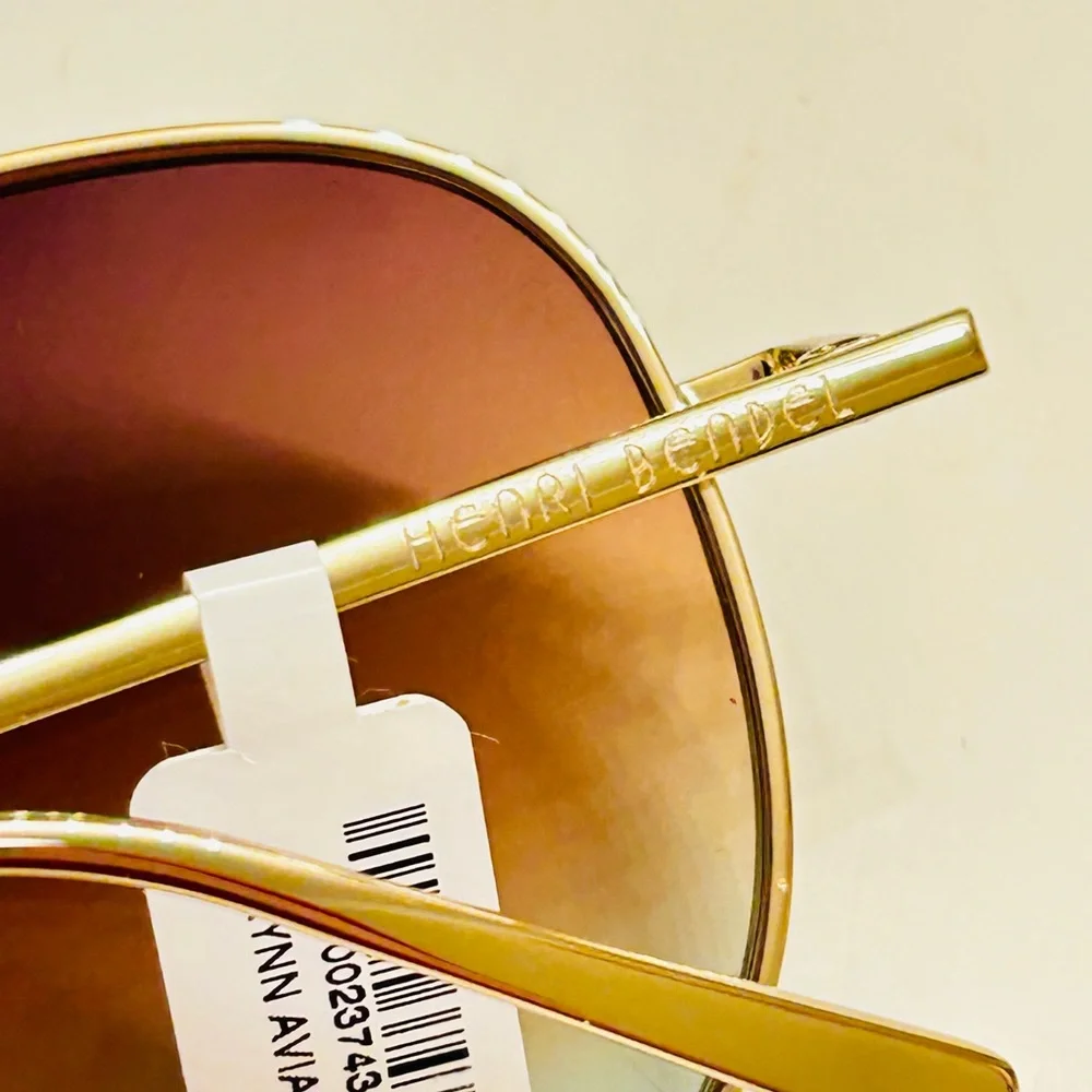 🔥EXTREMELY🔥 RARE Henri Bendel Brynn Gradient Aviator Sunglasses - Picture 10 of 14